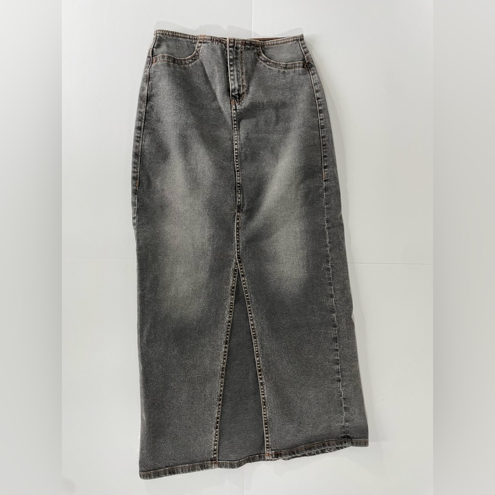 H&M Divided Black Denim Maxi Skirt High Waisted Column Front Vent Size 2
